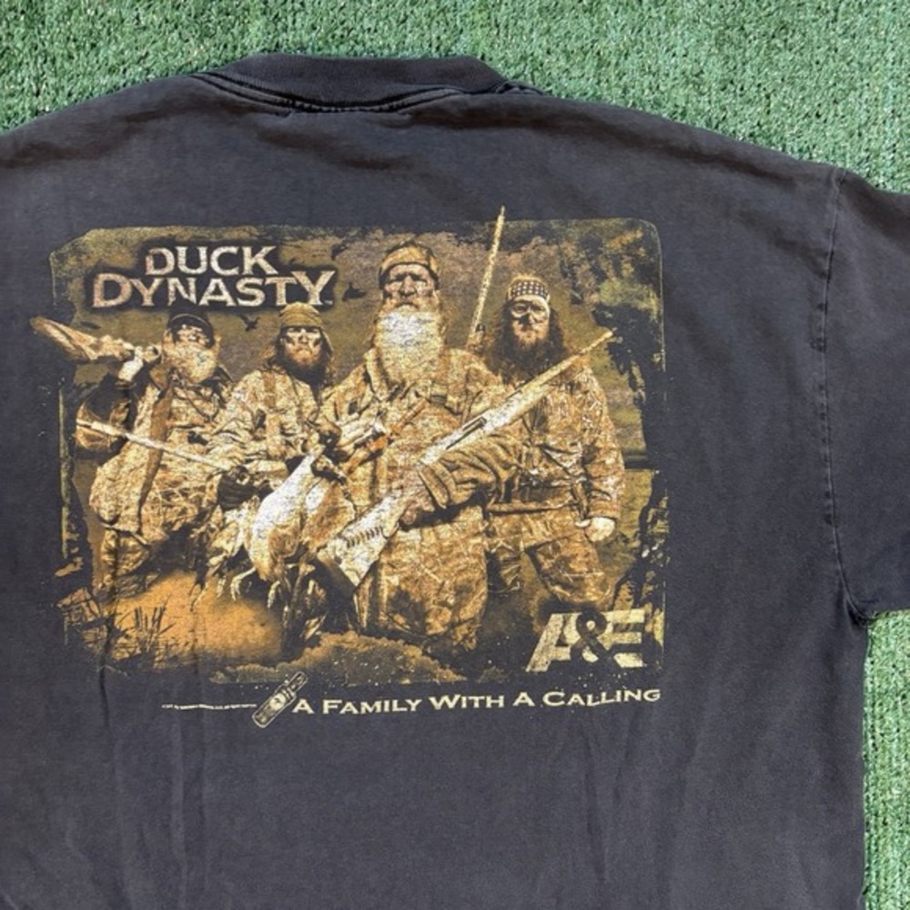 Duck Dynasty T-Shirt Mens XL Black Fair‎ A Family With A Calling Graphic Tee